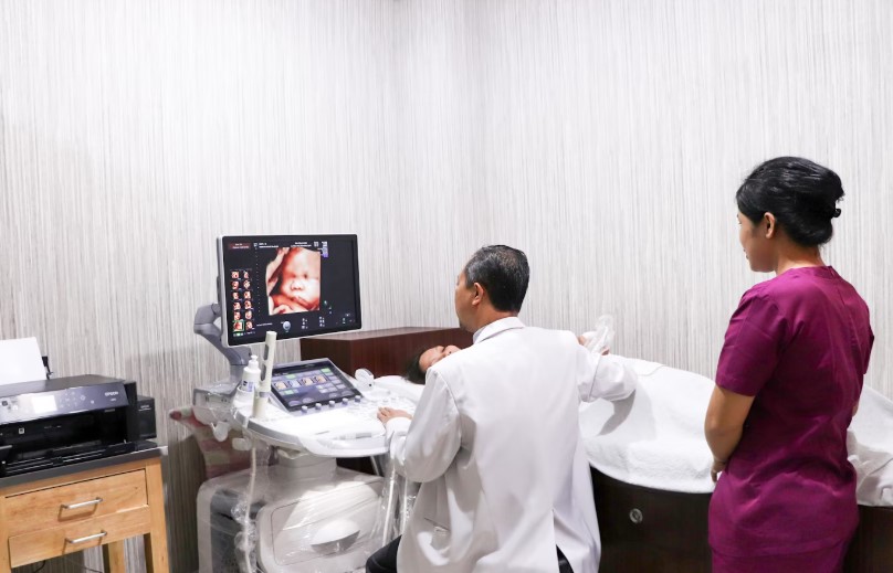 Best Hospitals In Chennai For Gynecologists Treatment.jpg